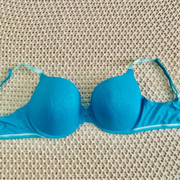 Victoria’s Secret Perfect Shape Bra 38DD padded push up! - Picture 1 of 7